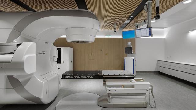 Acelerador lineal de radioterapia / IOA