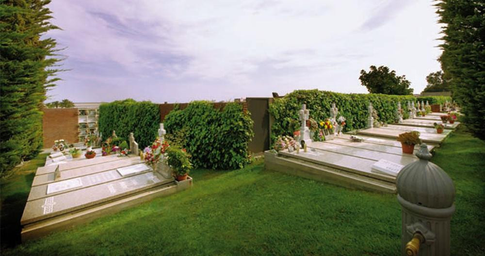 Cementerio de Viladecans / CEMENTIRI VILADECANS
