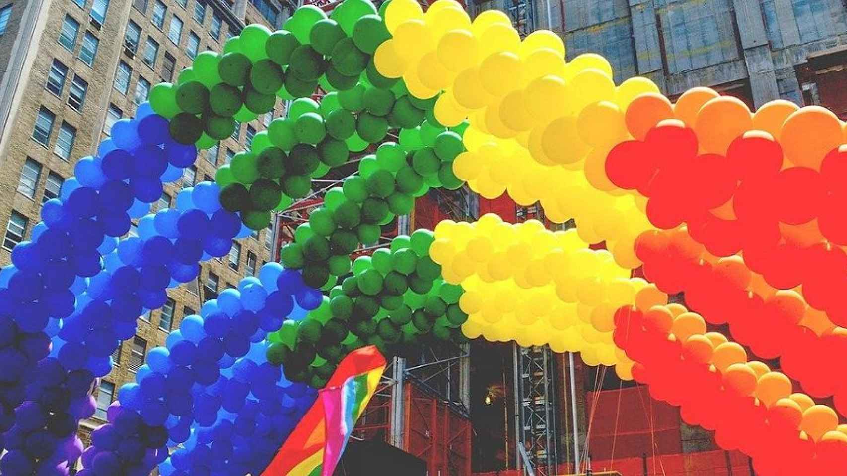 Globos celebrando el Día del Orgullo Gay / Gagnonm1993 EN PIXABAY