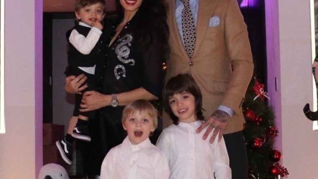 pilar rubio foto de familia