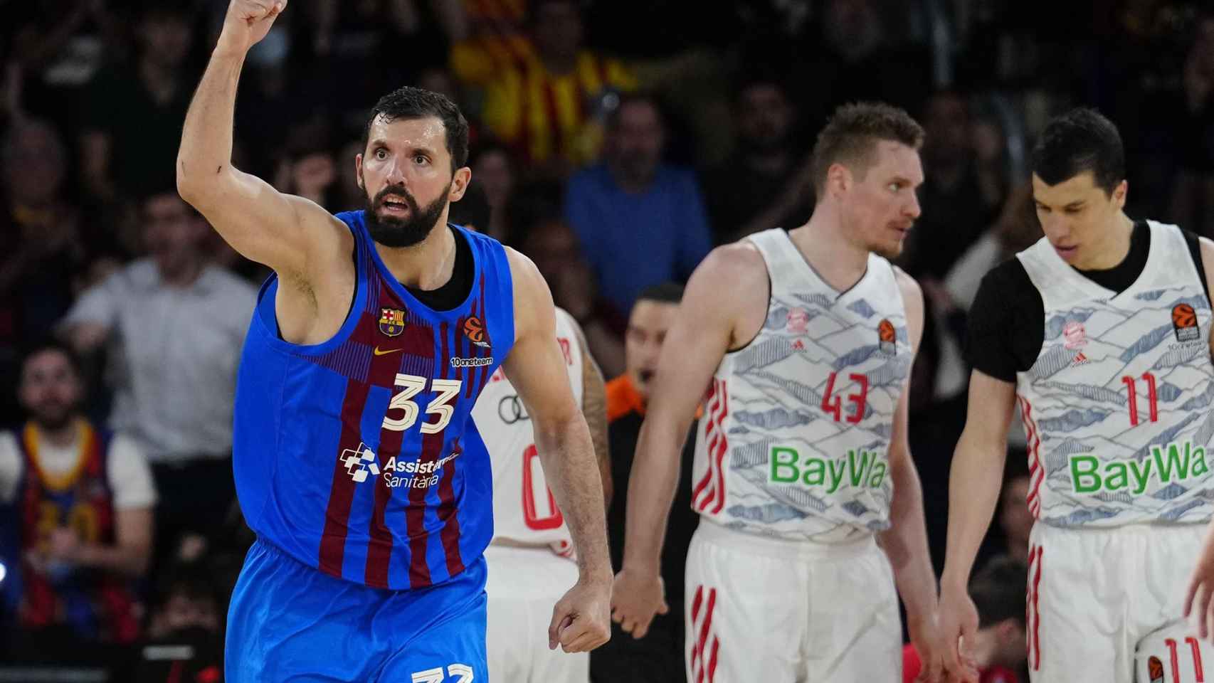 Mirotic celebra una canasta ante el Bayern / EFE