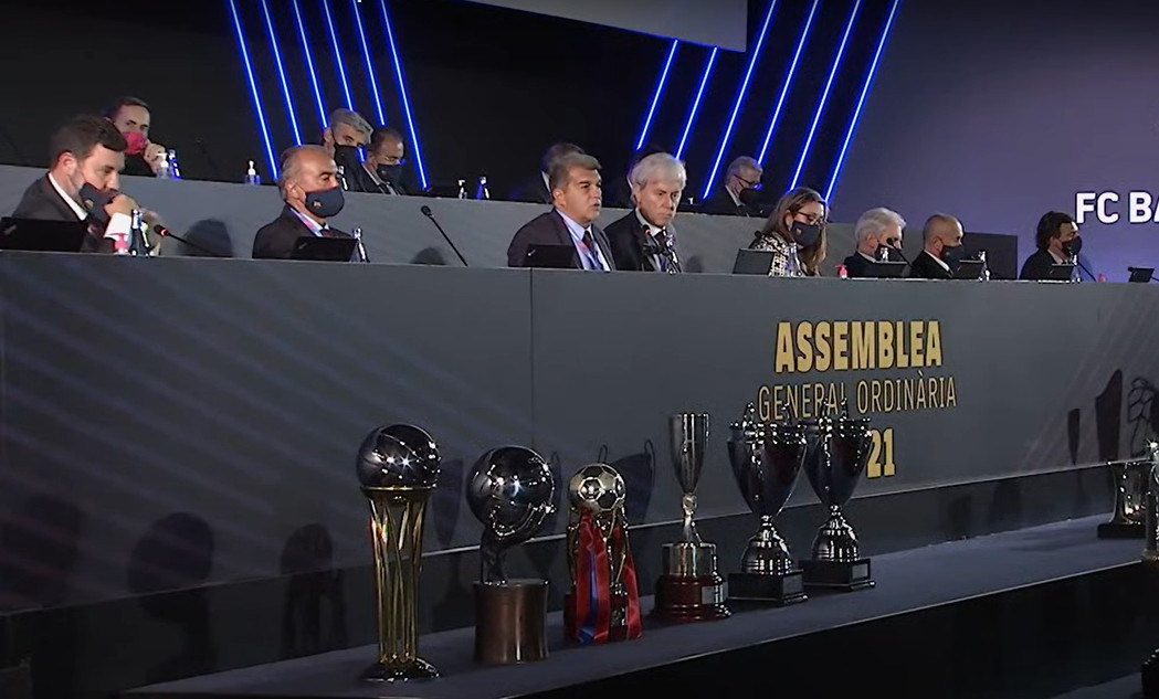 Joan Laporta, en la asamblea de socios compromisarios / REDES