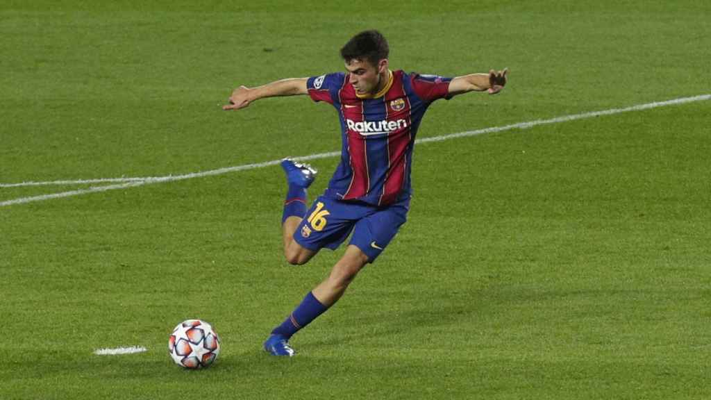 Pedri en un partido con el Barça / EFE