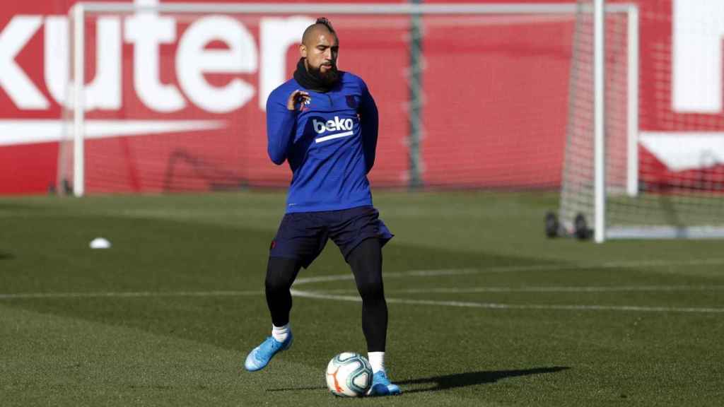 Arturo Vidal en un entrenamiento con el Barça / FC Barcelona