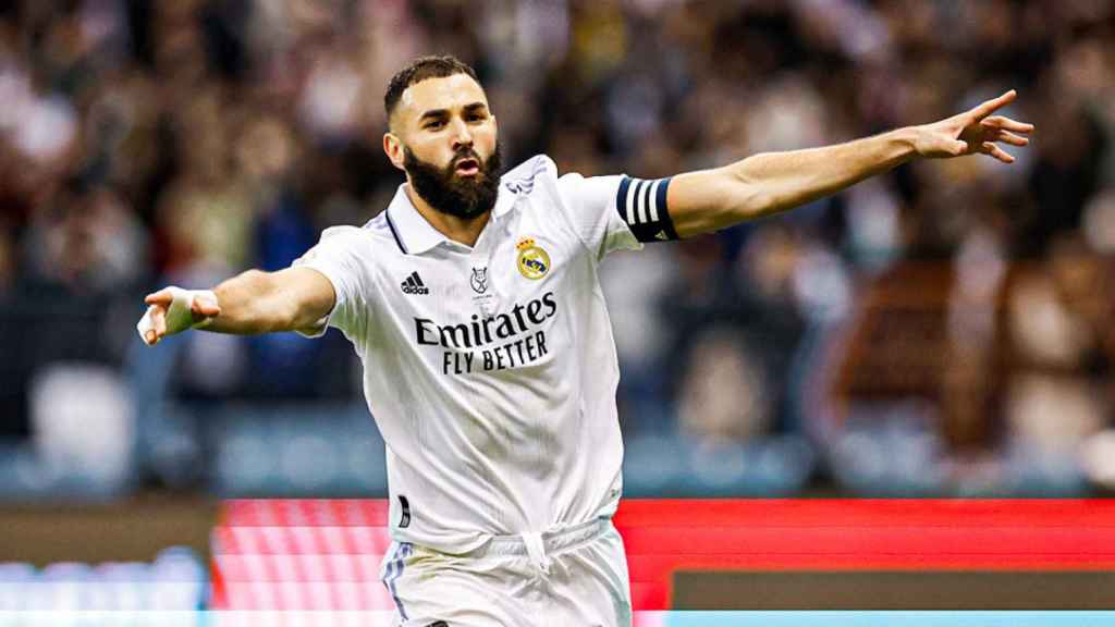 Benzema festeja su gol anotado contra el Valencia en la Supercopa / REAL MADRID