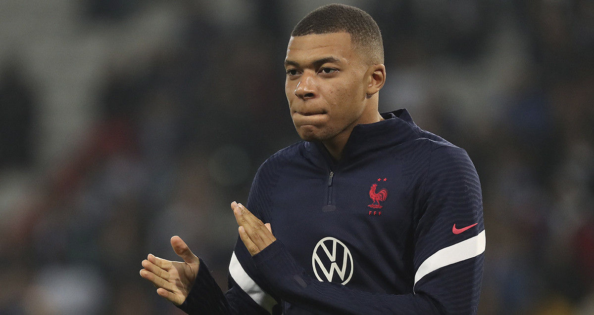 Kylian Mbappé, en un entrenamiento con la selección francesa / EFE