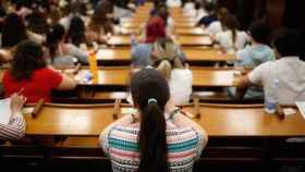 Imagen de archivo de estudiantes durante un examen de la Selectividad / EUROPA PRESS