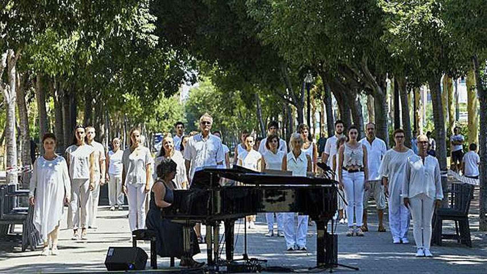 Barcelona homenajea y reconoce a las víctimas del atentado de Hipercor