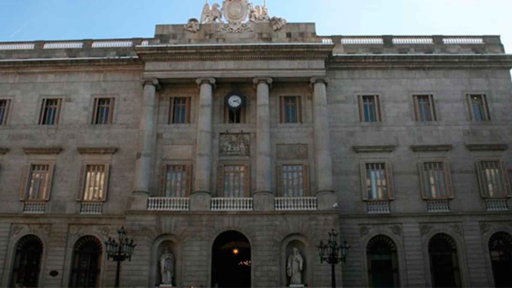 Fachada del Ayuntamiento de Barcelona / EUROPA PRESS