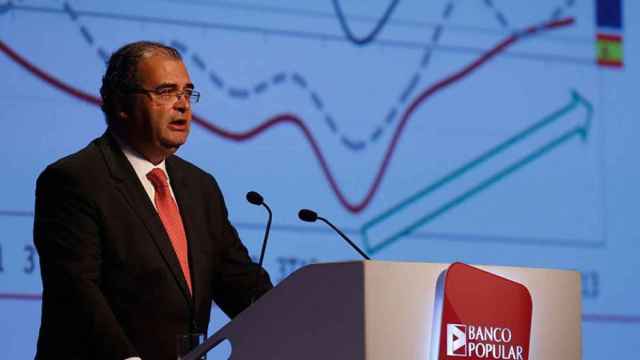 Ángel Ron, presidente del Banco Popular, se dirige a la junta de accionistas de 2016 / EFE