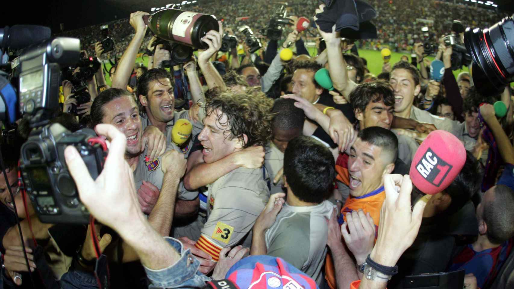 Los jugadores del Barça celebrando la primera Champions de Frank Rijkaard | REDES