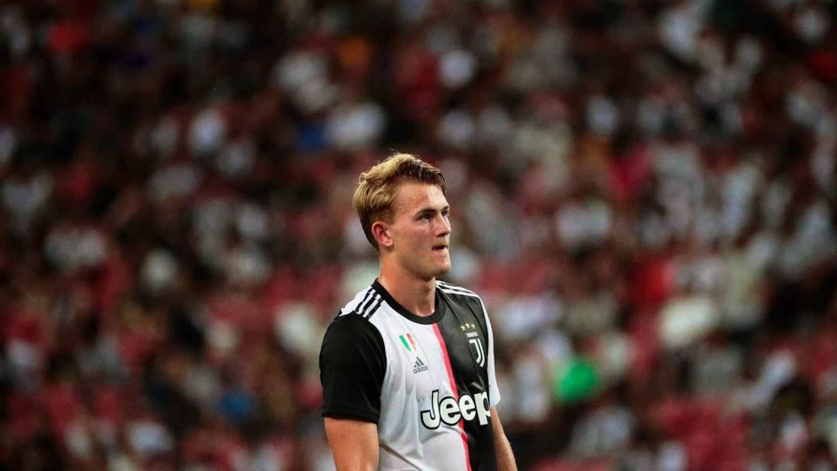 De Ligt en un partido con la Juve