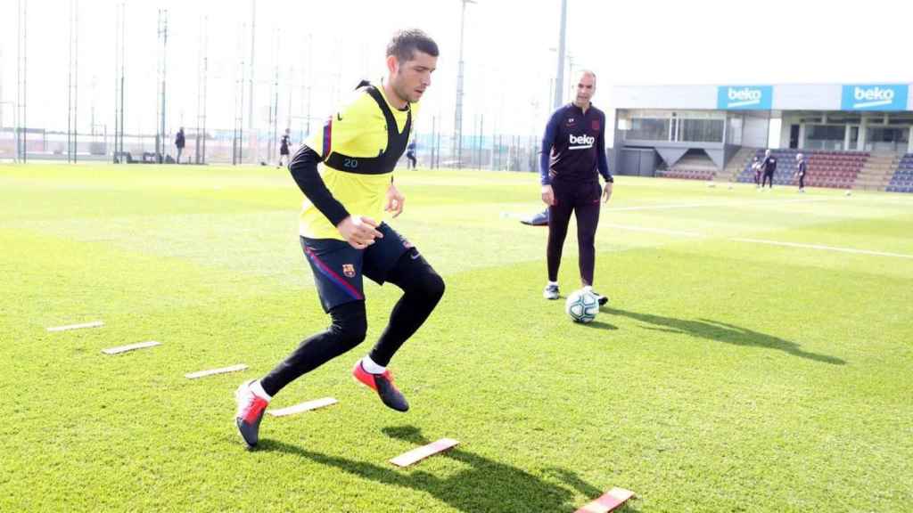 Sergi Roberto durante el último entrenamiento del Barça / FCB