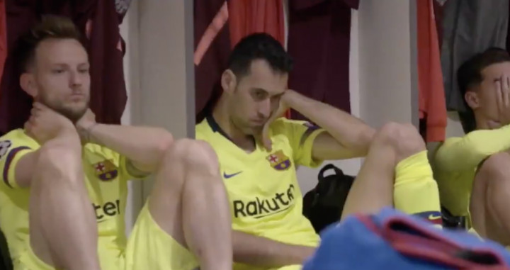 Una foto de los jugadores del Barça tras quedar eliminados de la Champions League en Anfield / FCB