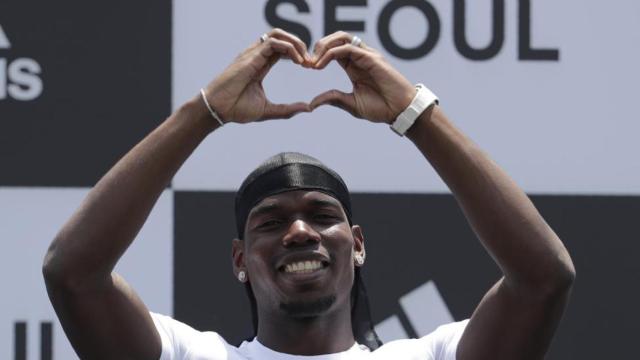 Pogba en un acto promocional en Tokio / Twitter