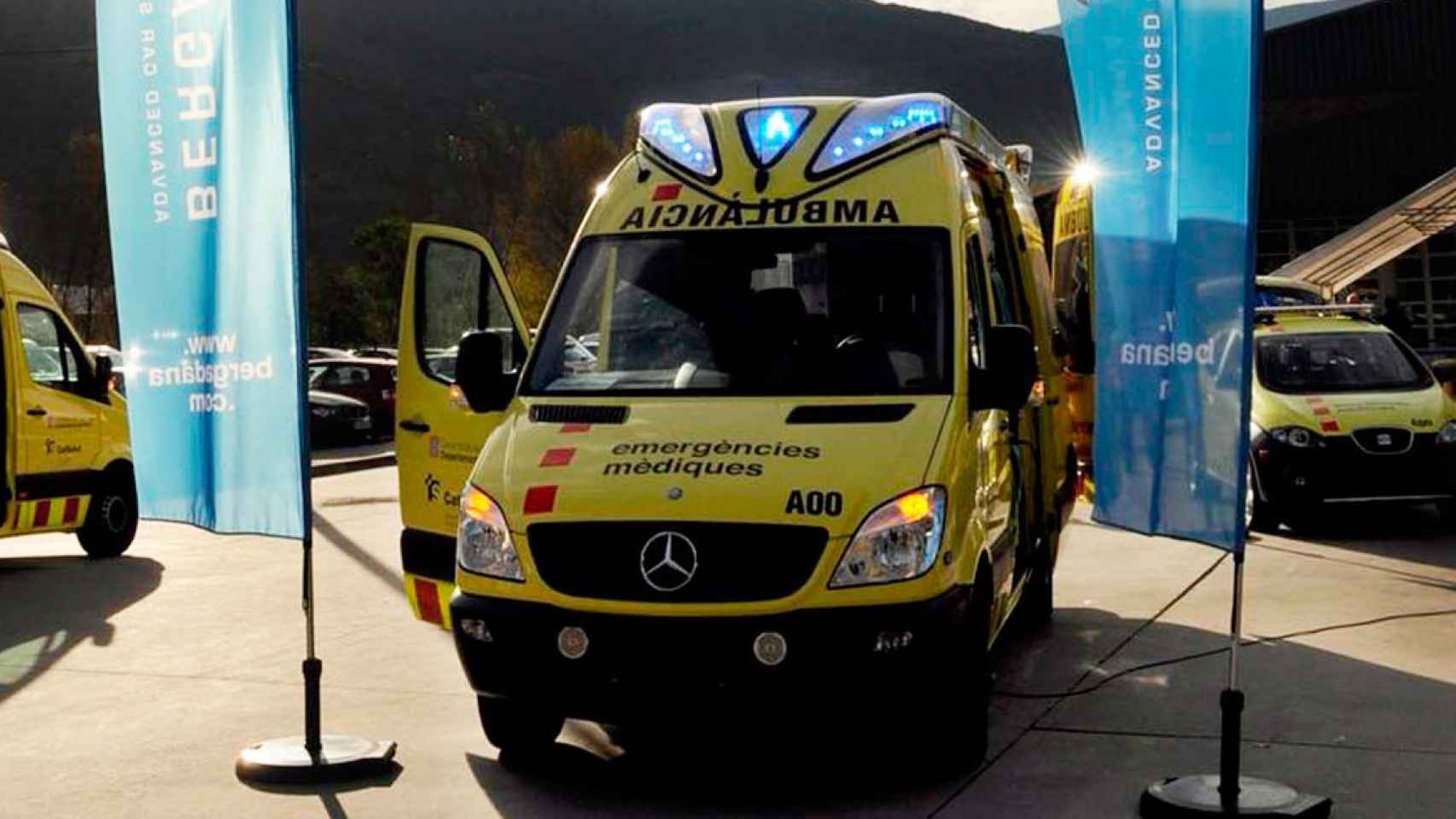 Imagen de la presentación de ambulancias del SEM en Bergadana / Cedida