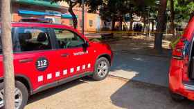 Los bomberos frente a la residencia Mossèn Anton de Sant Adrià de Besòs (Barcelona) / EP