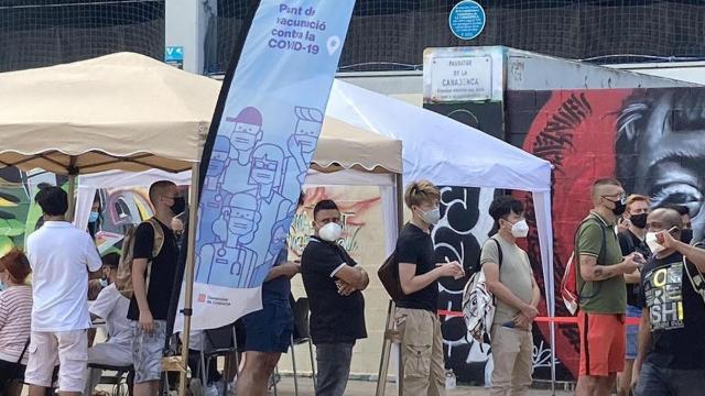 Un punto habilitado para que la gente vaya a vacunarse / CG