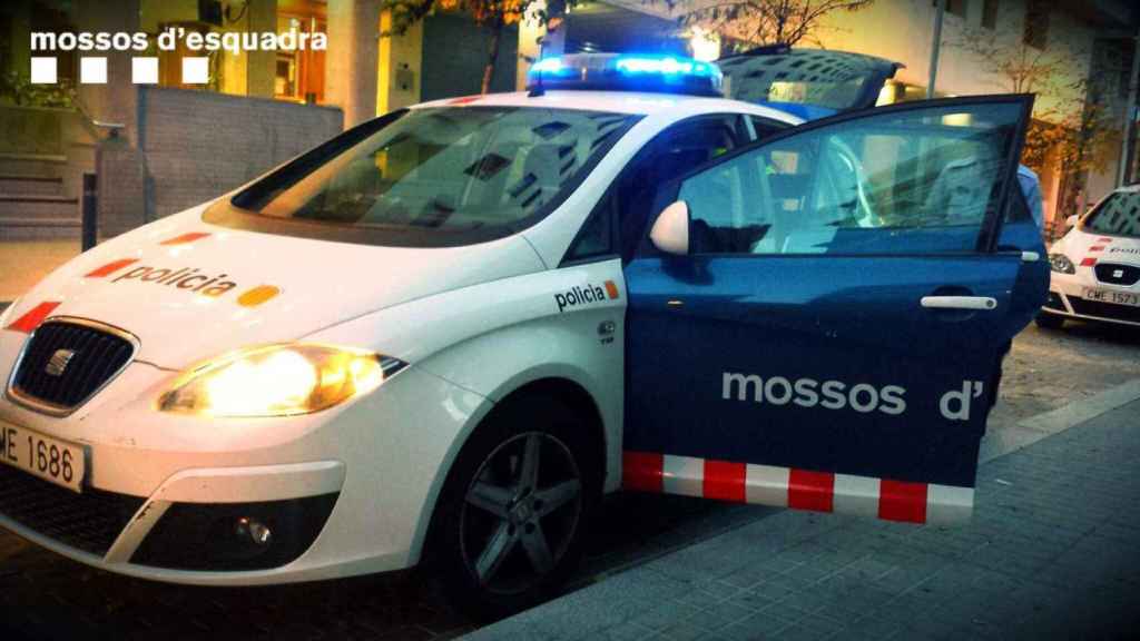 Una patrulla de Mossos d'Esquadra en Blanes, en una imagen de archivo detenido