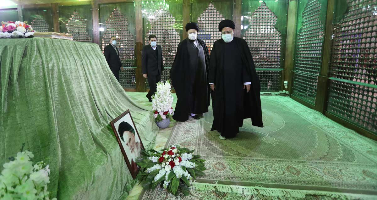 Ebrahim Raisi, presidente de Irán, visita el mausoleo del Ayatolá Jomeini / EUROPA PRESS