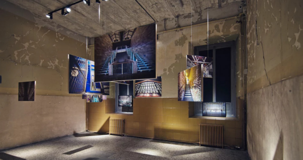 Vista de una sala de la exposición de Jorge Conde en el antiguo edificio de la Tabacalera de Madrid / JORGE CONDE