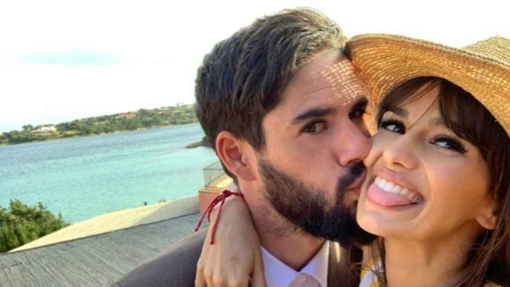 Sara Sálamo celebra su amor con Isco Alarcón