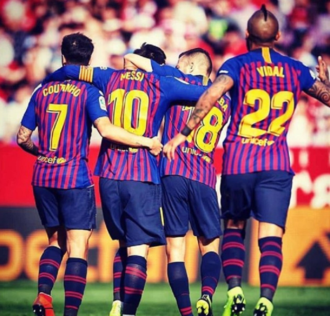 Coutinho, Messi, Jordi Alba y Arturo Vidal celebran el primer tanto del FC Barcelona en Sevilla / INSTAGRAM