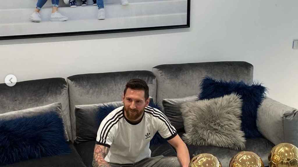 Leo Messi con sus Balones de Oro