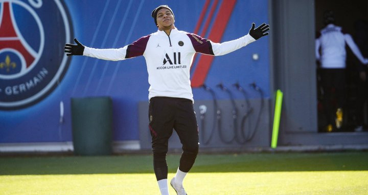 Mbappé entrenando con el PSG / PSG