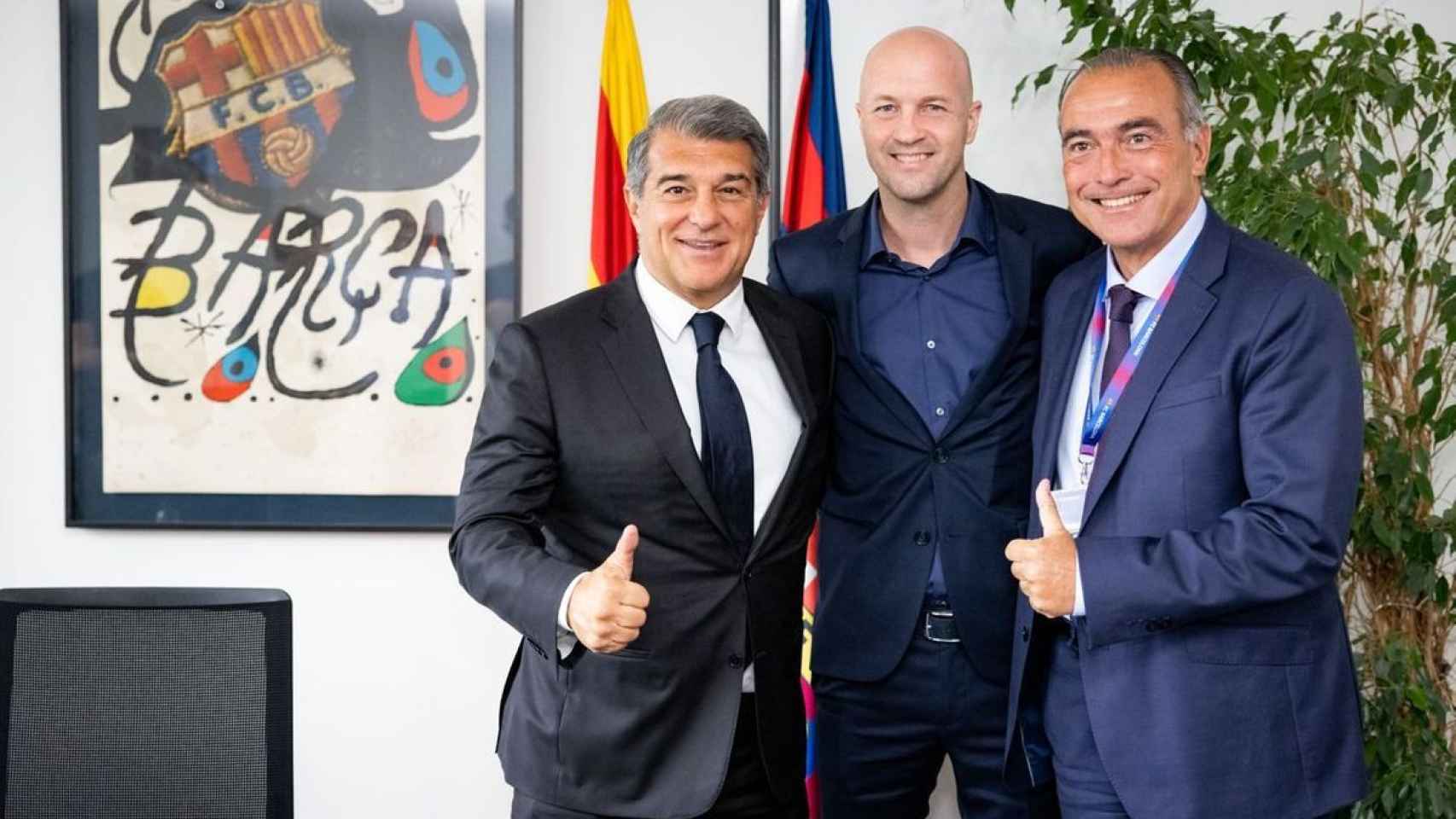 Laporta eclipsa la renovación de Koeman con el fichaje de Jordi Cruyff / FCB