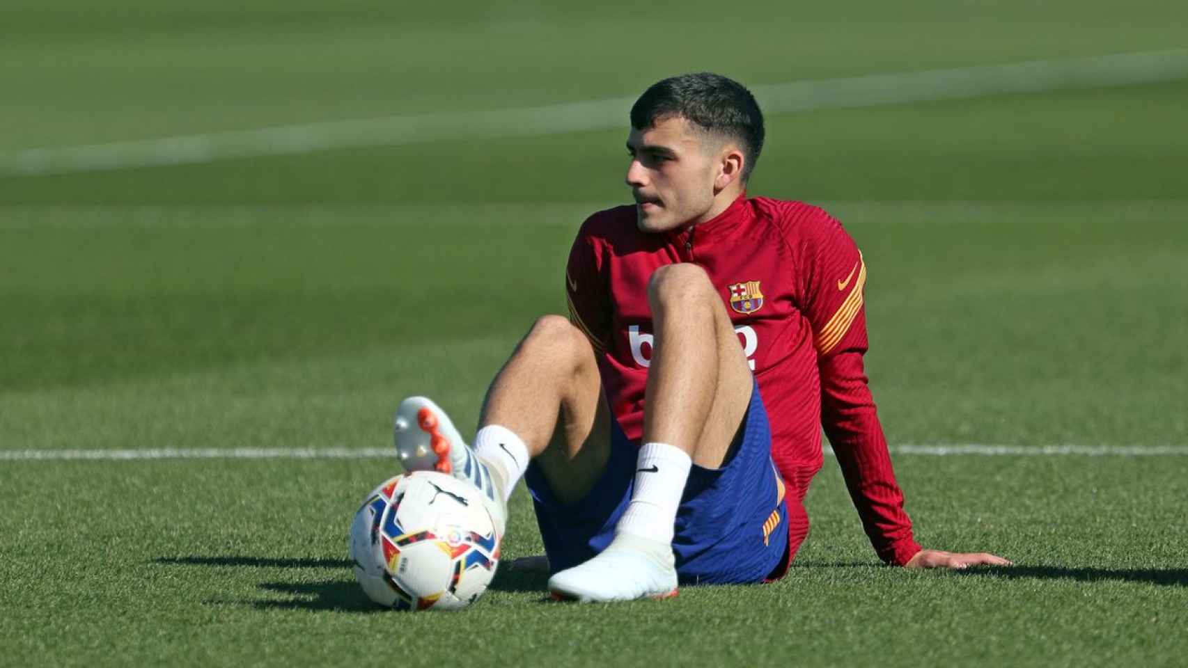 Pedri en el último entreno antes de jugar contra el Alavés / FC Barcelona