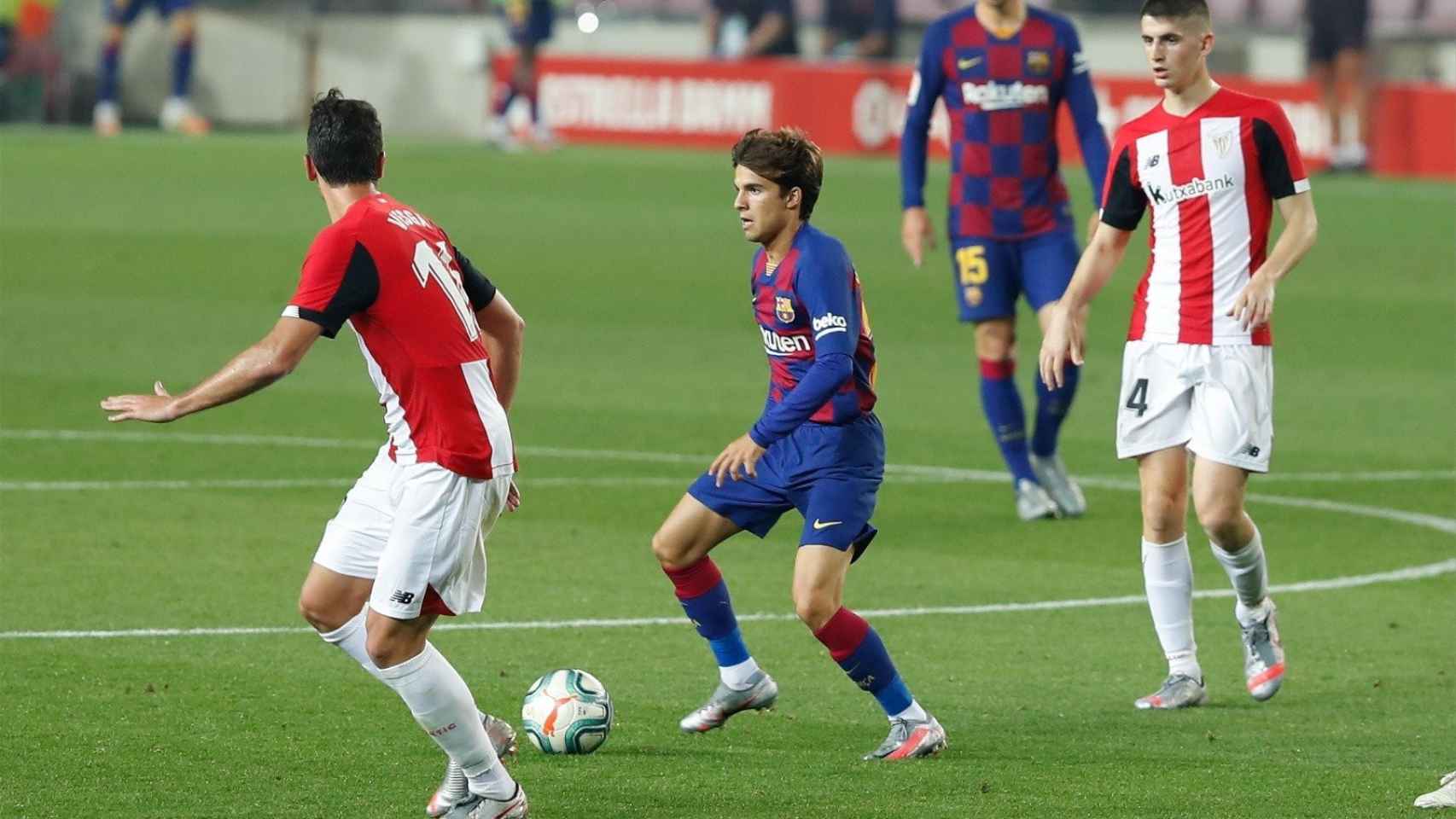 Riqui Puig en el partido contra el Athletic / FCB