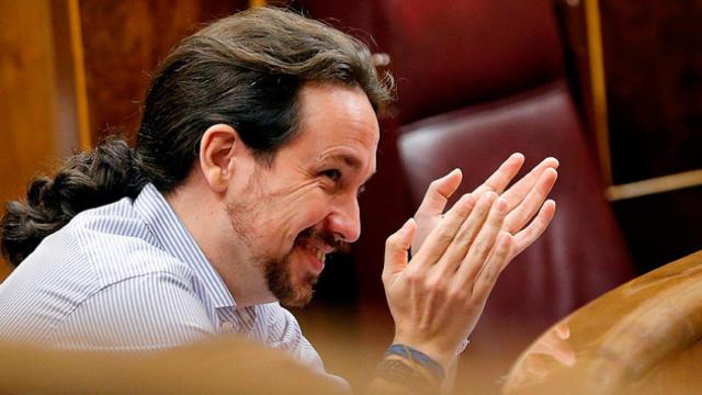 El líder de la formación Podemos, Pablo Iglesias, durante el pleno del Congreso de los Diputados / EFE