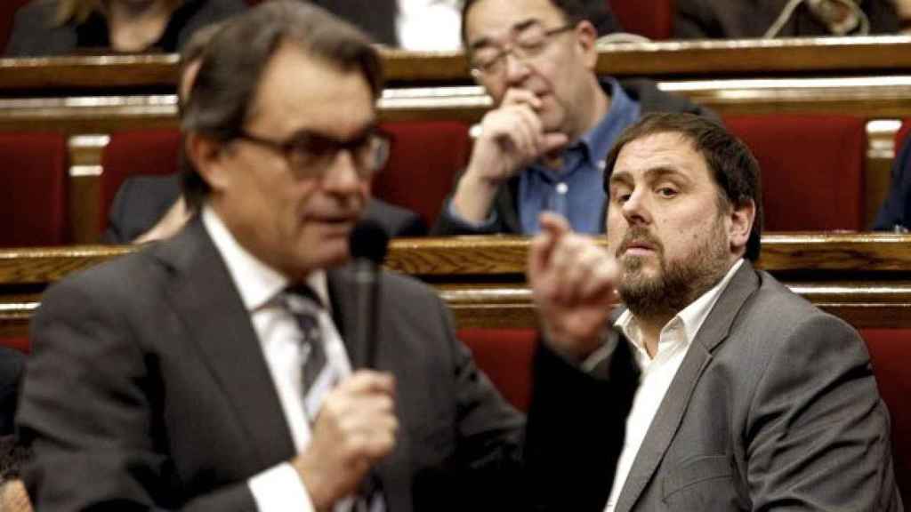 Oriol Junqueras y Artur Mas en una imagen de archivo de la pasada legislatura en el Parlament / EFE