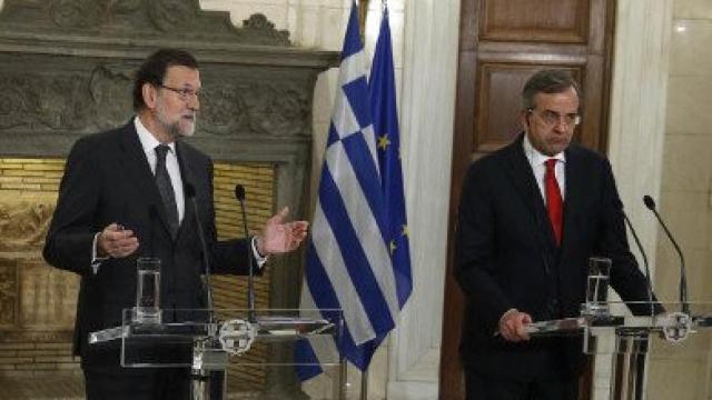 El presidente del Gobierno, Mariano Rajoy, en rueda de prensa junto al primer ministro griego, Andonis Samaras