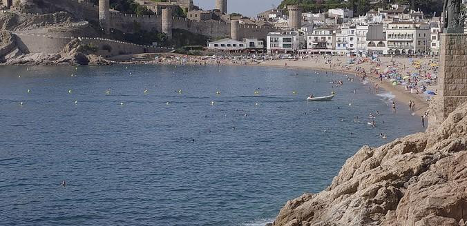 Imagen del pueblo medieval Tossa de Mar en la provincia de Girona / WIKIMEDIA COMMONS