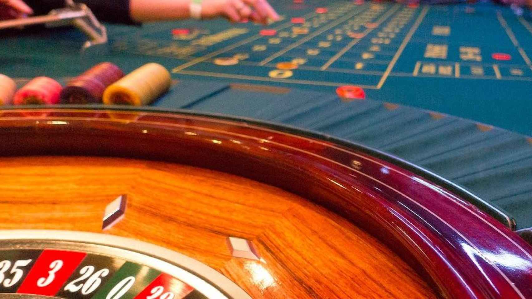 Imagen parcial de un casino en plena actividad  / PIXABAY