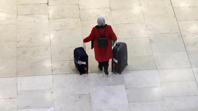 Imagen de archivo del aeropuerto de Barajas donde ha fracasado el concurso de seguridad / EFE