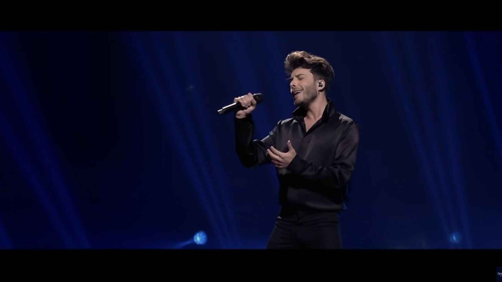 Blas Cantó interpreta 'Voy a quedarme' / EUROVISION