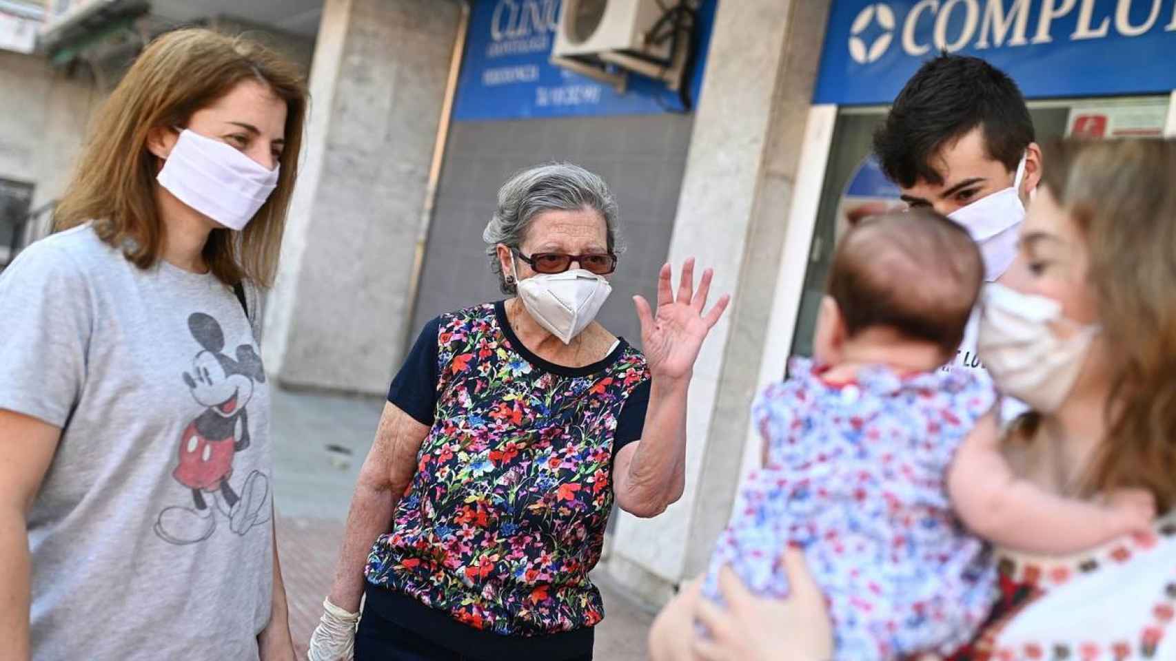 Una familia en la calle / EFE