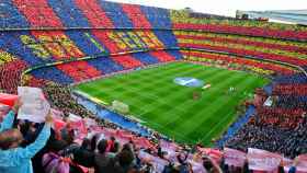 Un enorme mosaico preside el Camp Nou / ARCHIVO