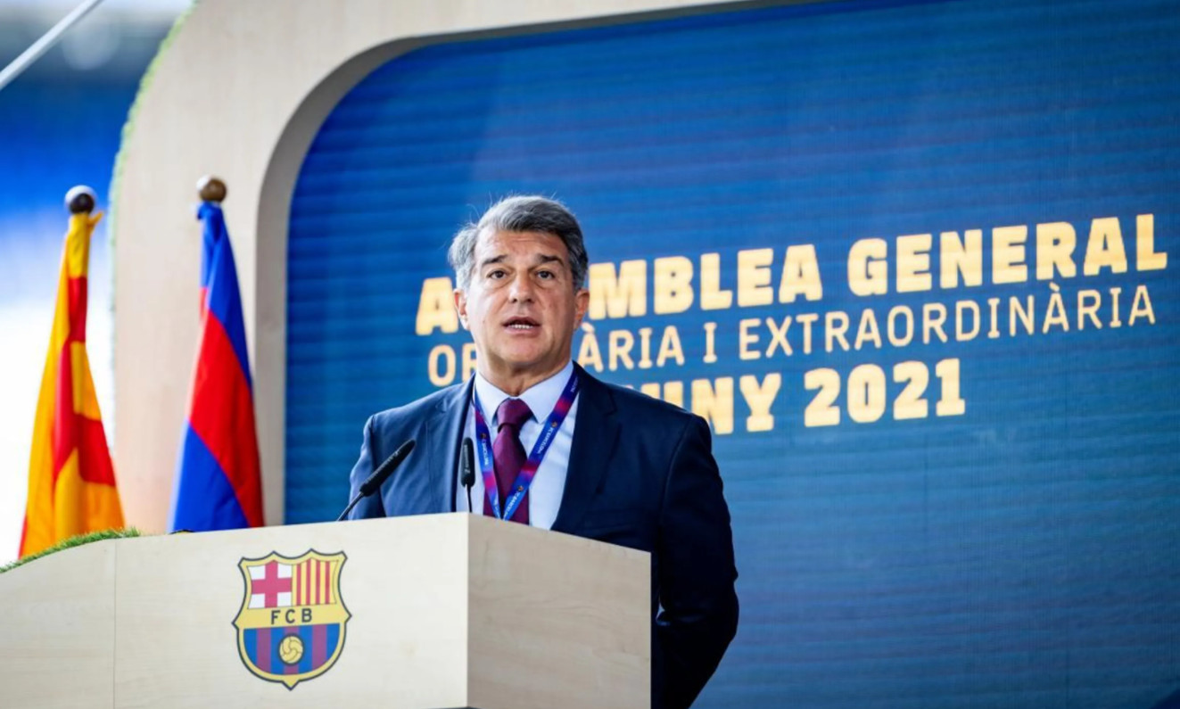 Laporta, presidente del Barça, durante la Asamblea de socios compromisarios del pasado junio / FC Barcelona