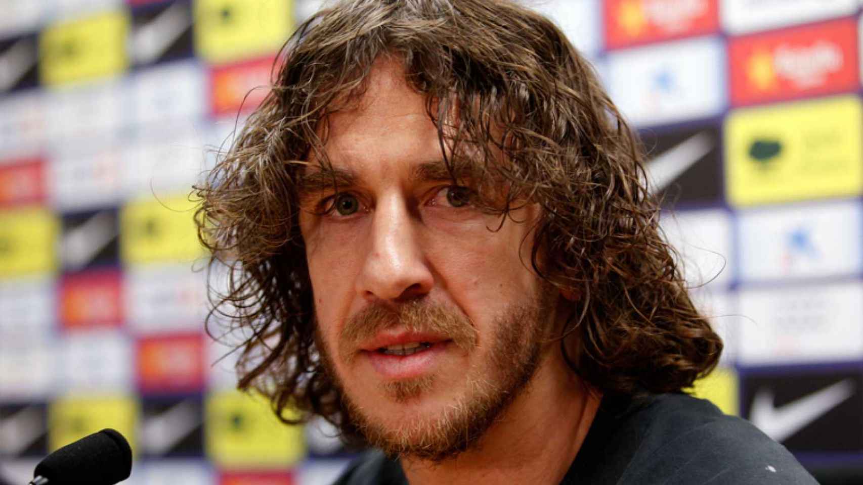 Carles Puyol en una rueda de prensa / EFE