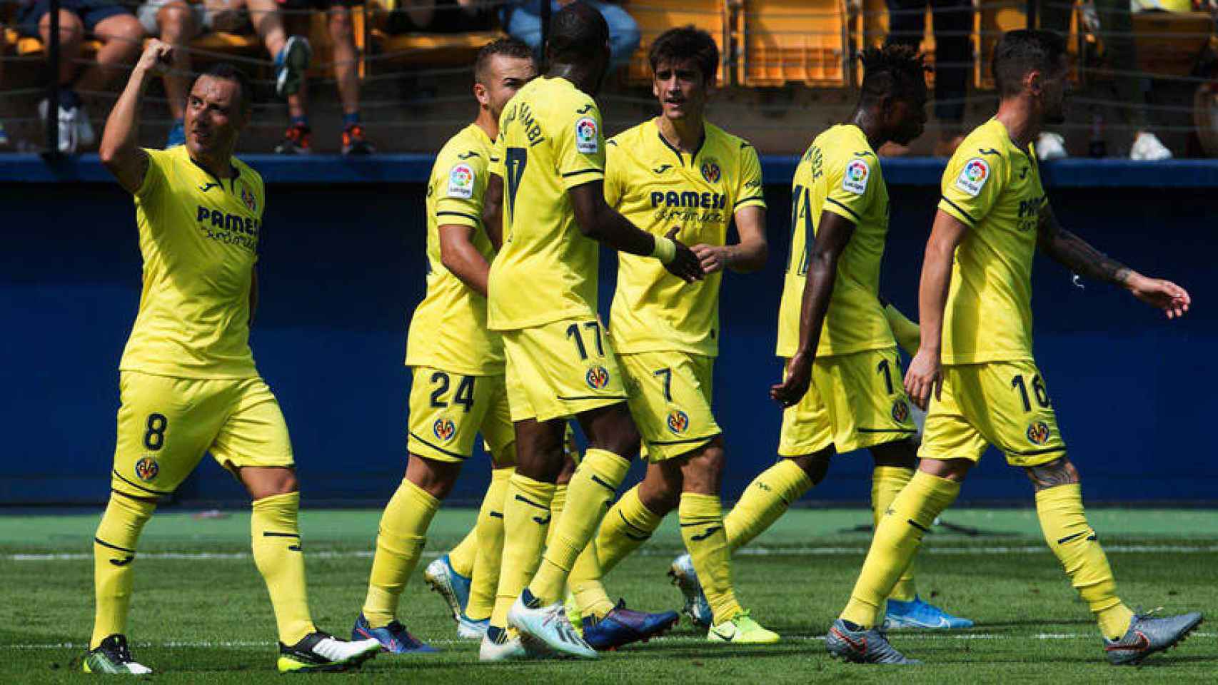 Cazorla, Moreno, Ontiveros, Ekambi y Chukwueze en un partido del Villarreal / EFE