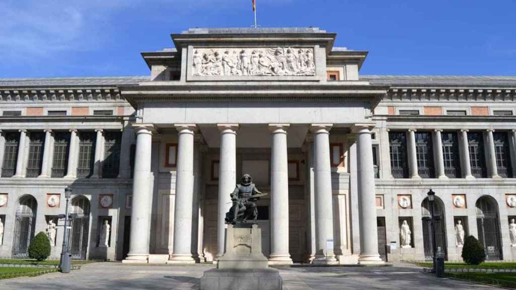 Entrada del Museo del Prado / WIKIPEDIA