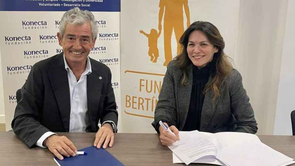 José María Pacheco, presidente de Fundación Konecta, y Fabiola Martínez, presidenta de la fundación Bertín Osborne /SERVIMEDIA