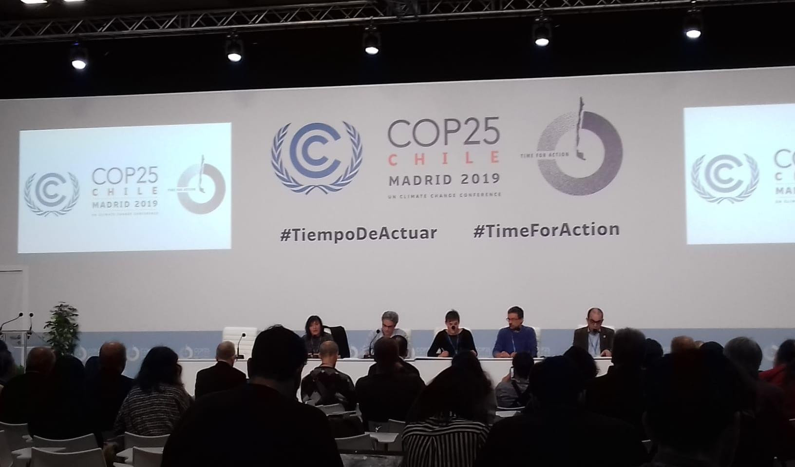 Imagen del acto en el que han intervenido los ecologistas en la COP25 / LUIS M. GARCÏA