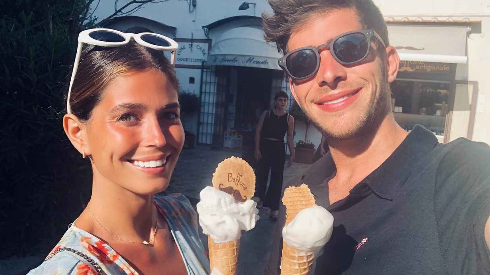 Coral Simanovich y Sergi Roberto en sus vacaciones francesas / INSTAGRAM