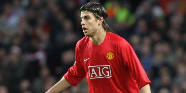 Gerard Piqué en el Manchester United : Youtube