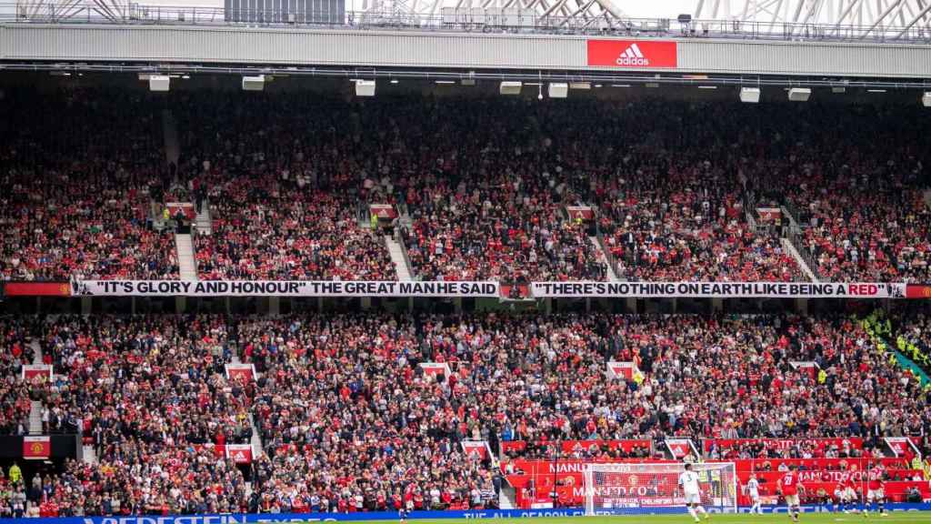 Panorámica de un fondo de Old Trafford, el teatro de los sueños del Manchester United / REDES